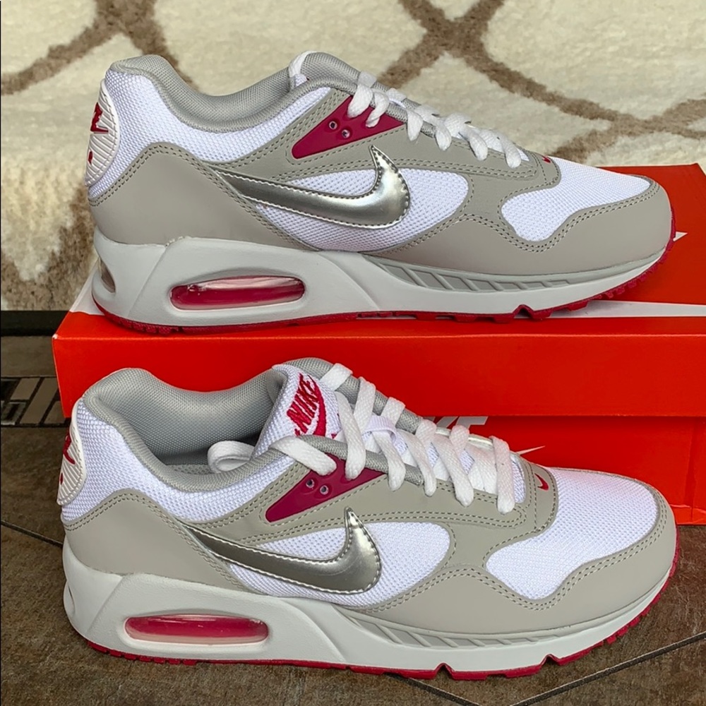 WMNS NIKE AIR MAX CORRELATE White/Metallic Silver - Picture 2 of 16